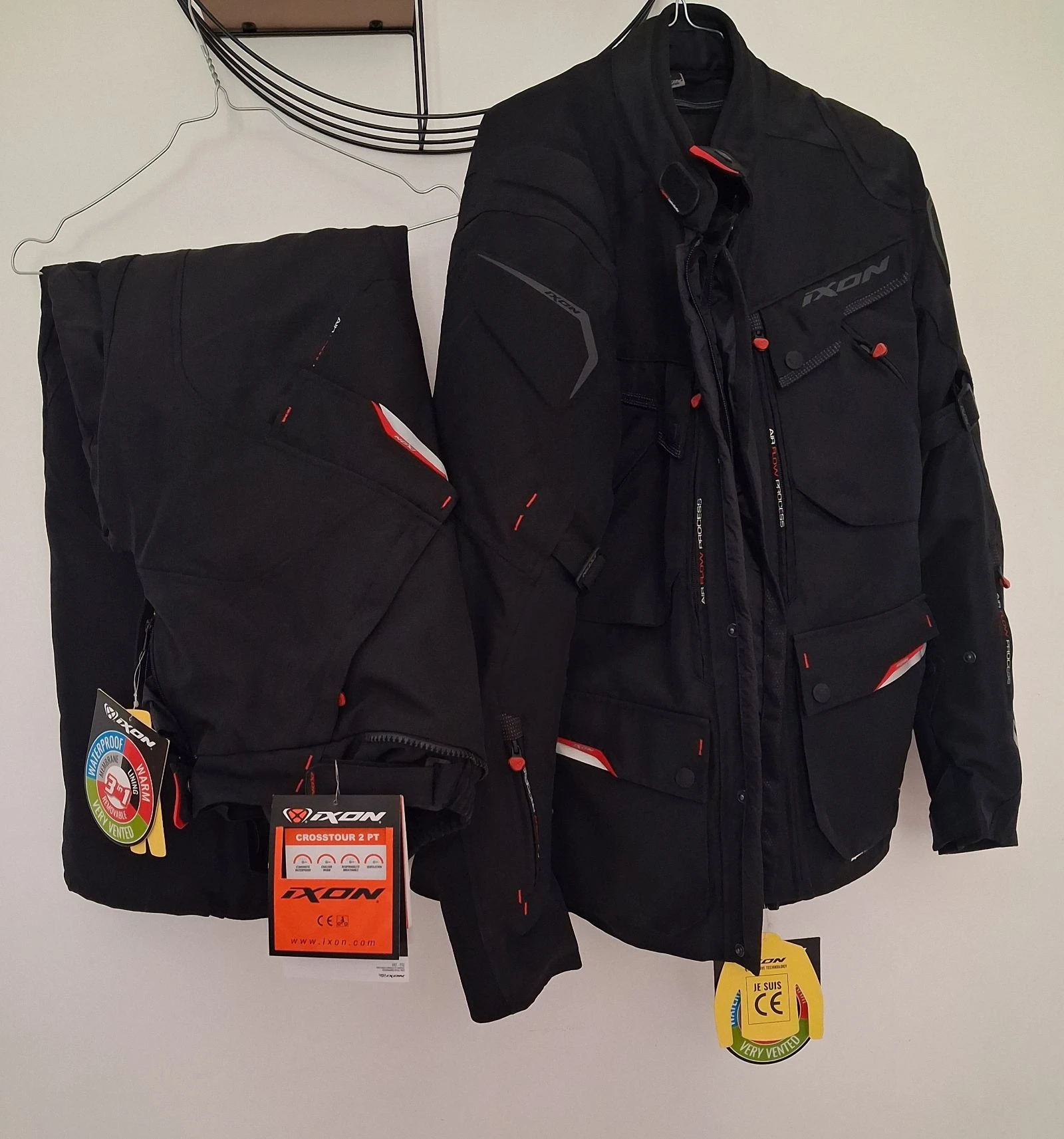 Ensemble Moto IXON Crosstour Neuf ÉTIQUETTES Veste L / Pantalon XL